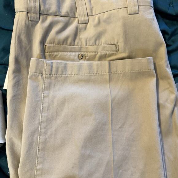 Harbor Bay DXL Men's Pant's 46x30 Classic Fit Flat Front Tan Chinos - Picture 6 of 11